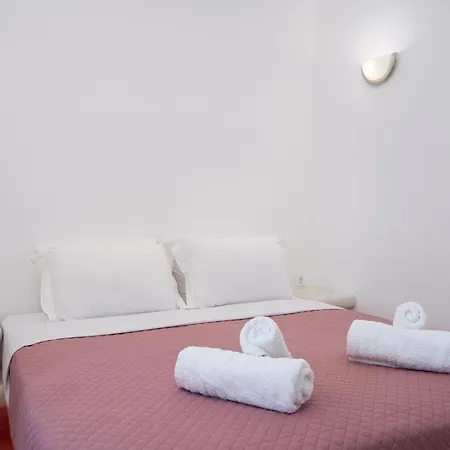 Villa Kocis Monolithos (Santorini)
