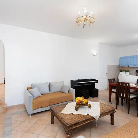 Villa Kocis Monolithos (Santorini)