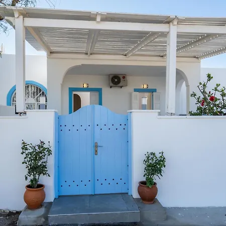 Kocis * Monolithos (Santorini)